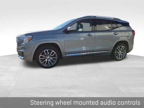Used 2023 GMC Terrain Denali AWD/4WD image 12