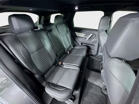 Used 2026 Land Rover Discovery Sport Landmark AWD/4WD image 29