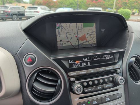 Used 2013 Honda Pilot Touring image 24