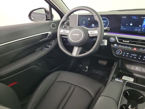 New 2026 Hyundai Sonata Limited FWD image 5