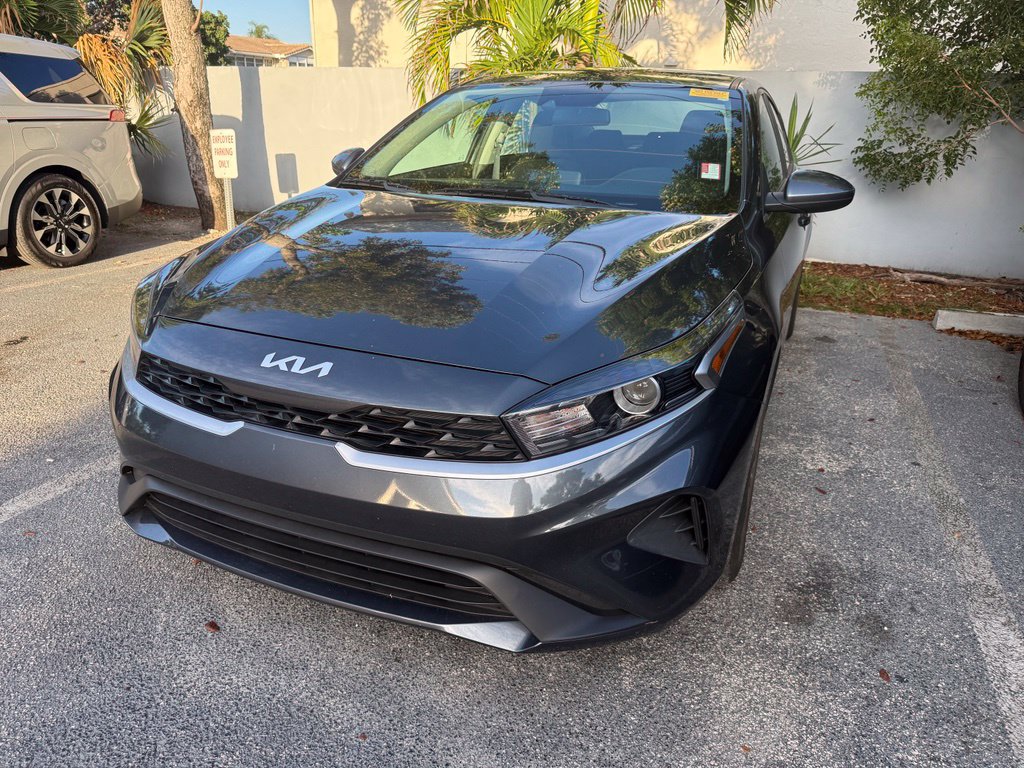 Certified 2024 Kia Forte LXS FWD image 2