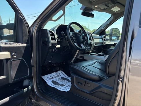 Used 2020 Ford F250 Lariat w/ Lariat Value Package image 20