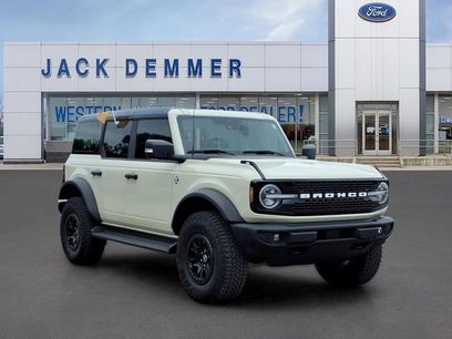 Certified 2025 Ford Bronco Outer Banks w/ Sasquatch Package