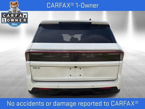 Used 2025 Lincoln Navigator Black Label AWD/4WD image 4