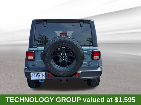Used 2024 Jeep Wrangler Unlimited AWD/4WD image 6