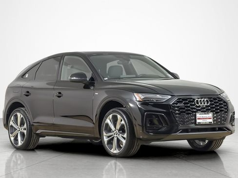 Used 2023 Audi Q5 2.0T Premium Plus w/ Premium Plus Package AWD/4WD image 7