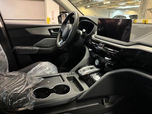 New 2026 Acura MDX SH-AWD image 33