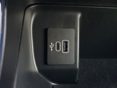 Used 2025 Ford F150 XLT w/ Equipment Group 302A MID AWD/4WD image 34
