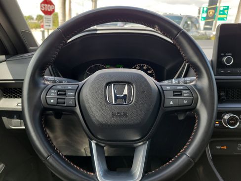 Used 2025 Honda CR-V Sport image 19