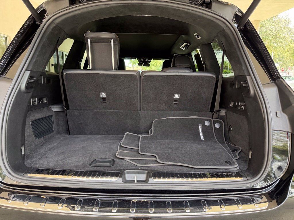 Used 2024 Mercedes-Benz GLS 63 AMG 4MATIC image 38