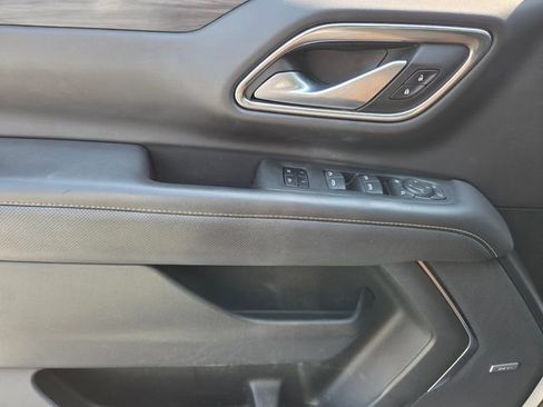 Used 2022 GMC Yukon SLT w/ SLT Premium Package AWD/4WD image 27