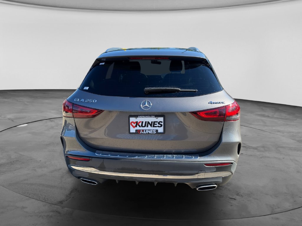 Used 2023 Mercedes-Benz GLA 250 4MATIC image 8