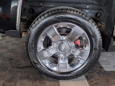 Used 2014 Chevrolet Silverado 1500 LTZ w/ LTZ Plus Package AWD/4WD image 8