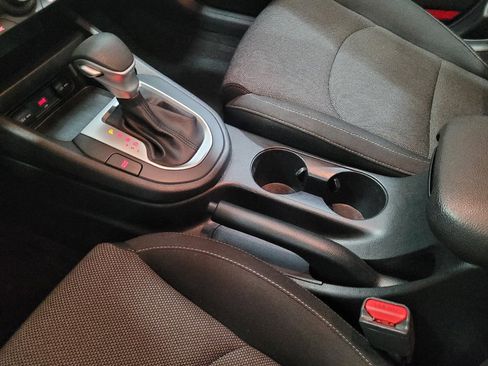 Used 2022 Kia Forte LXS w/ LXS Technology Package FWD image 26