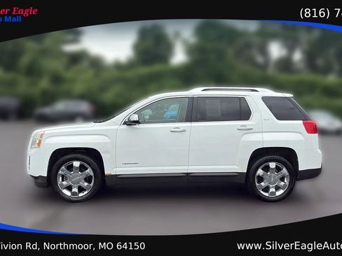 Used 2011 GMC Terrain SLT w/ Cargo Package AWD/4WD image 2