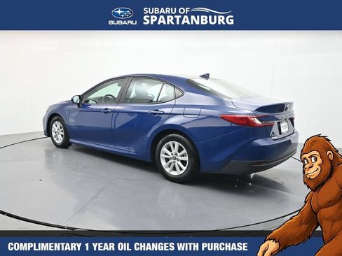 Used 2025 Toyota Camry LE FWD image 6