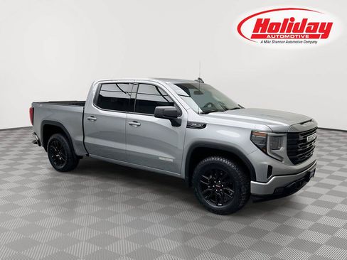 Certified 2024 GMC Sierra 1500 Elevation w/ LPO, Elevation Black Package AWD/4WD image 1