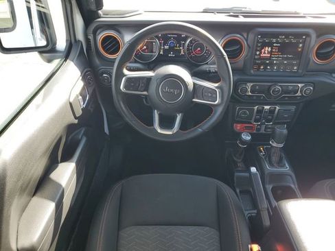 Certified 2022 Jeep Gladiator Mojave w/ Trailer Tow Package image 22