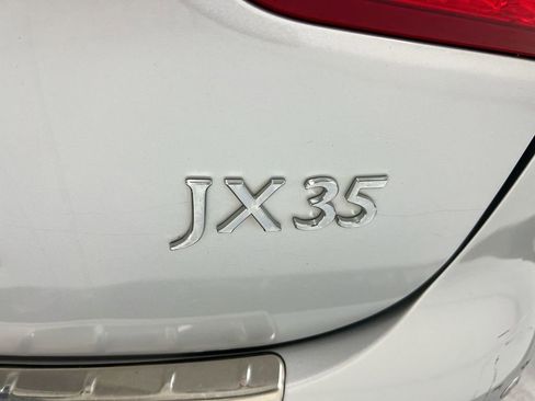 Used 2013 INFINITI JX35 AWD w/ Premium Pkg image 28
