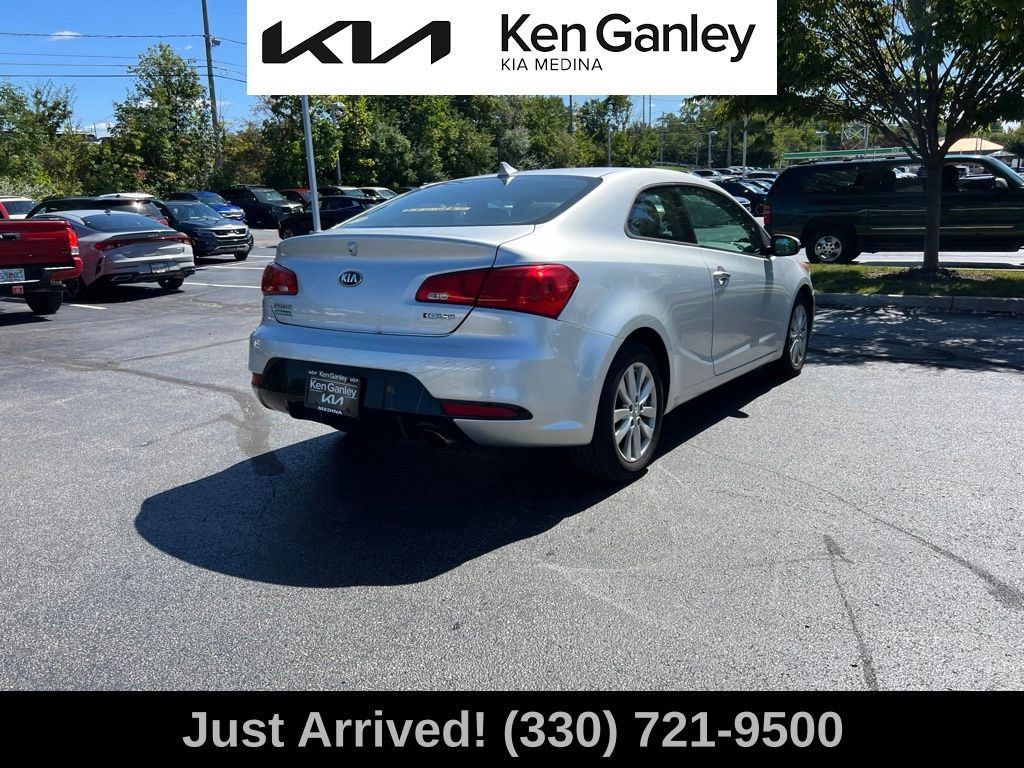 Used 2014 Kia Forte Koup EX w/ EX Premium Package FWD image 5