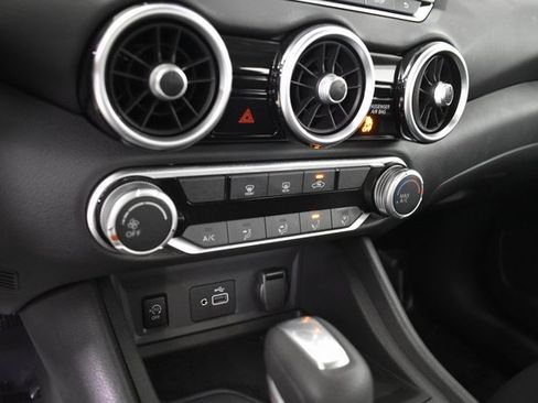 Certified 2025 Nissan Sentra S image 20