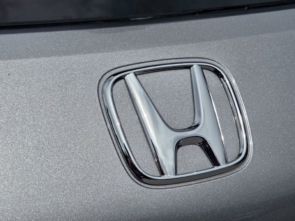 Certified 2025 Honda HR-V LX image 15