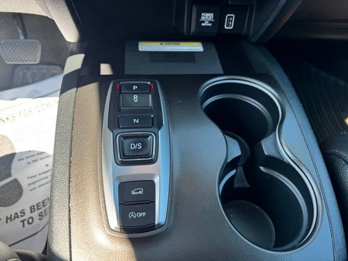 Used 2023 Honda Passport TrailSport image 12