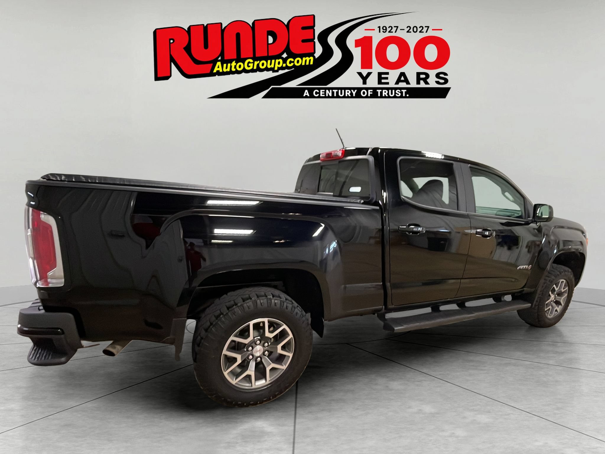 Used 2022 GMC Canyon AT4 AWD/4WD image 5