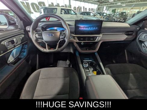 Used 2025 Ford Explorer ST AWD/4WD image 11