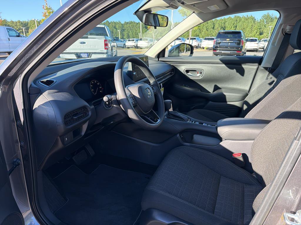 Certified 2026 Honda HR-V LX image 24