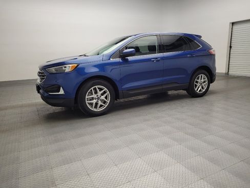 Used 2022 Ford Edge SEL image 2