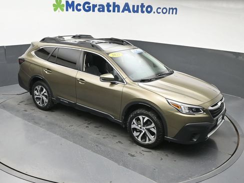 Used 2021 Subaru Outback Limited AWD/4WD image 3