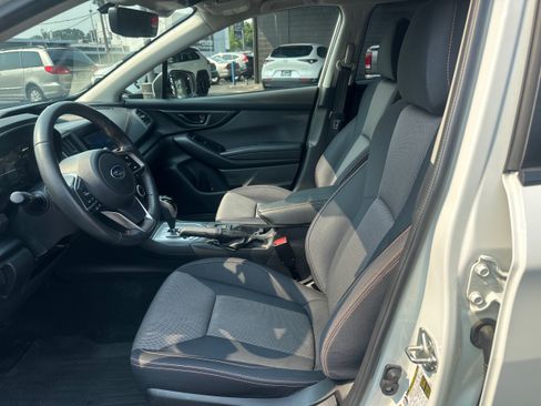 Used 2020 Subaru Crosstrek 2.0i Premium w/ Moonroof Package 1 AWD/4WD image 9