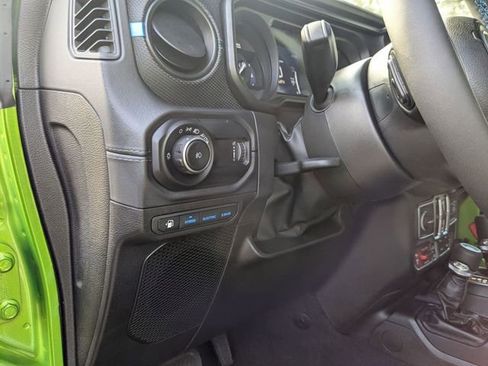 New 2025 Jeep Wrangler Unlimited Rubicon 4xe w/ Safety Group AWD/4WD image 15