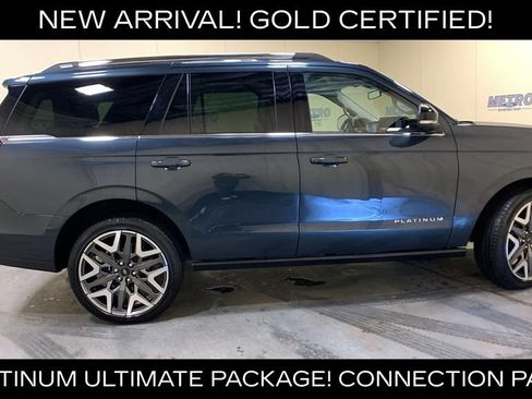 Certified 2025 Ford Expedition Platinum w/ Platinum Ultimate Package AWD/4WD image 2
