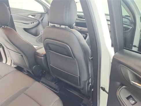 Used 2023 Buick Encore GX Select w/ Sport Touring Package image 31