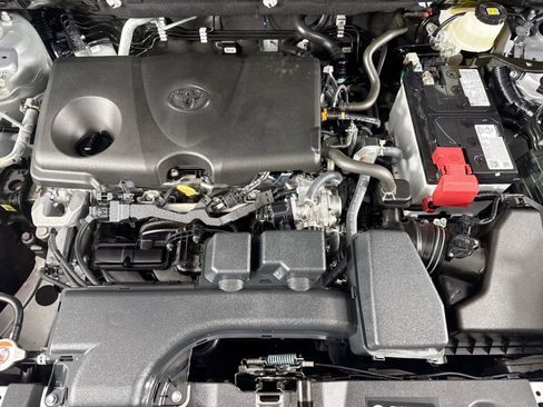 Used 2025 Toyota RAV4 LE AWD/4WD image 49