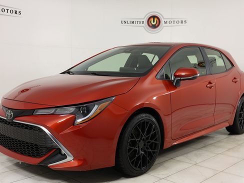 Used 2020 Toyota Corolla XSE image 5