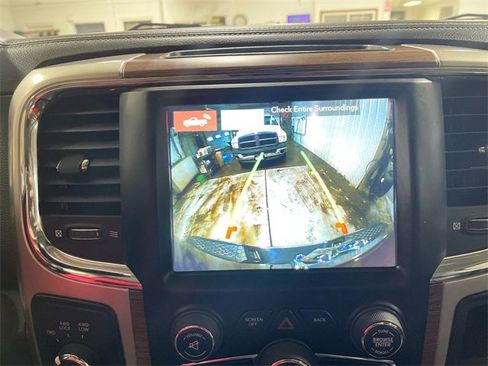 Used 2018 RAM 2500 Laramie image 17