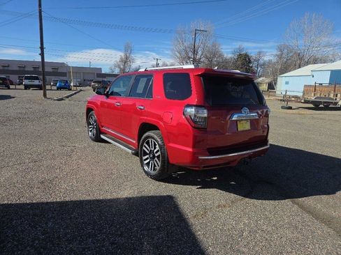 Used 2014 Toyota 4Runner Limited image 3