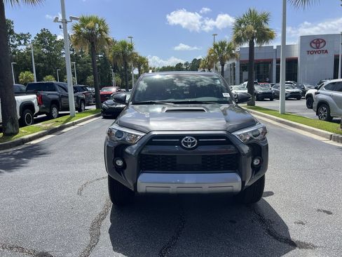 Used 2023 Toyota 4Runner TRD Off-Road Premium w/ Moonroof Package AWD/4WD image 3