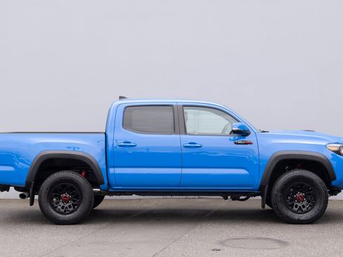 Used 2019 Toyota Tacoma TRD Pro AWD/4WD image 24