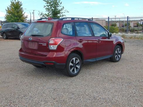 Used 2017 Subaru Forester 2.5i w/ Alloy Wheel Package AWD/4WD image 4