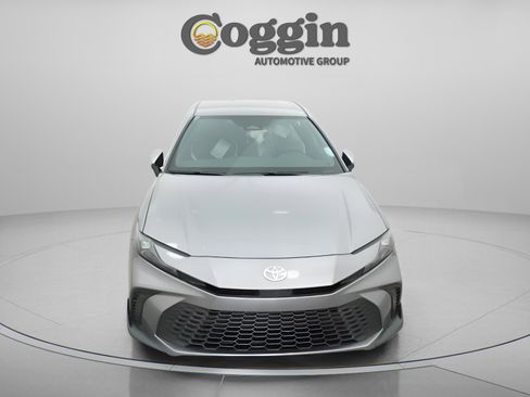 New 2026 Toyota Camry SE FWD image 29