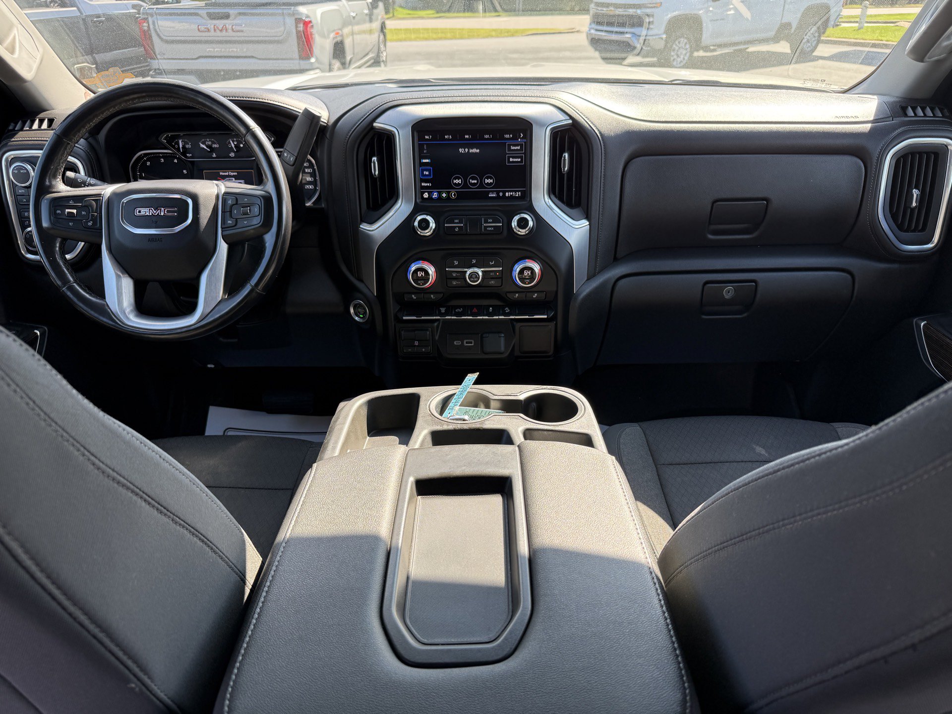 Used 2022 GMC Sierra 2500 SLE w/ Gooseneck/5TH Wheel Package AWD/4WD image 10