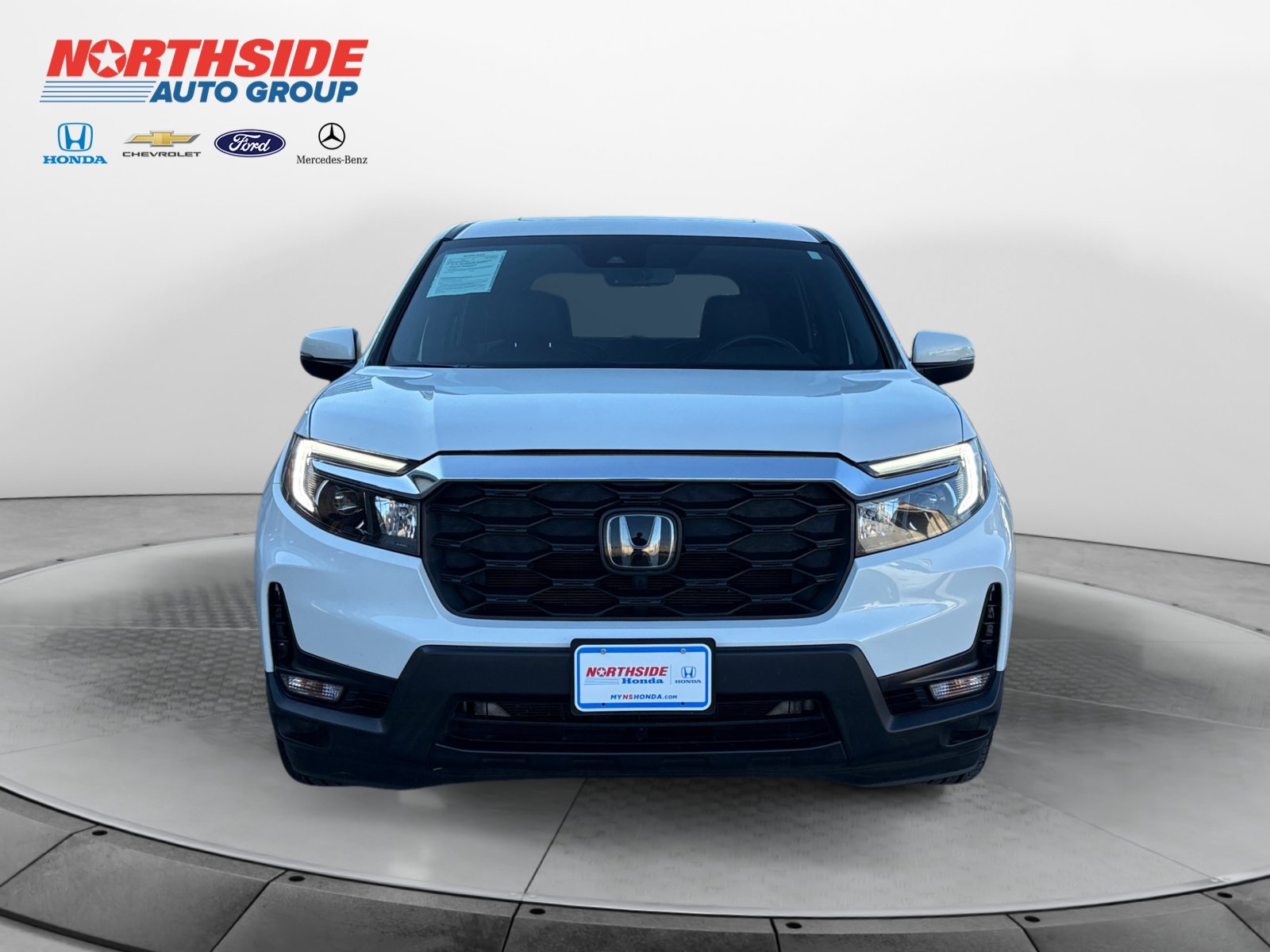 Used 2022 Honda Passport EX-L image 2
