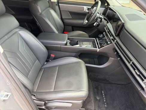 Used 2025 Hyundai Santa Fe SEL AWD/4WD image 22