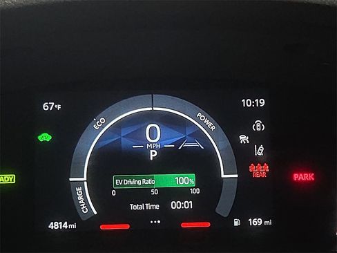 Certified 2025 Toyota Camry LE image 24