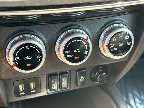 Used 2024 Mitsubishi Outlander Sport SE image 19