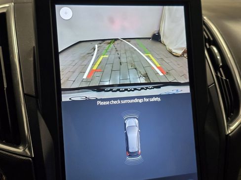 Used 2022 Ford Edge Titanium image 5